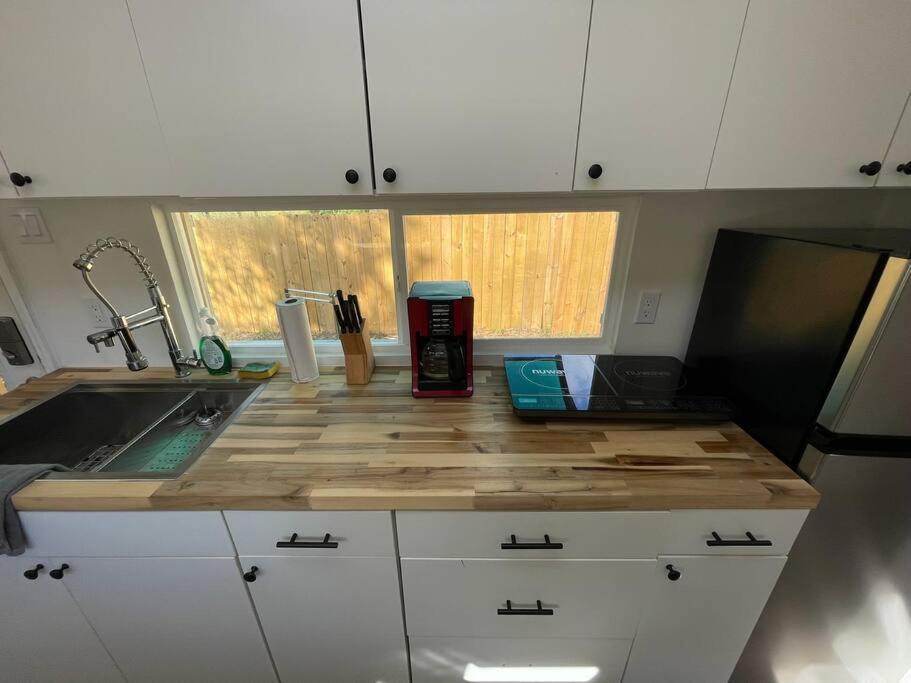 1Bed 1Bath Container Home Centrally Located Cypress Gardens Exterior photo