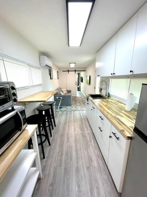 1Bed 1Bath Container Home Centrally Located Cypress Gardens Exterior photo