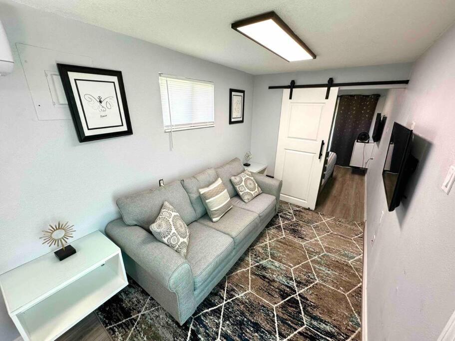 1Bed 1Bath Container Home Centrally Located Cypress Gardens Exterior photo